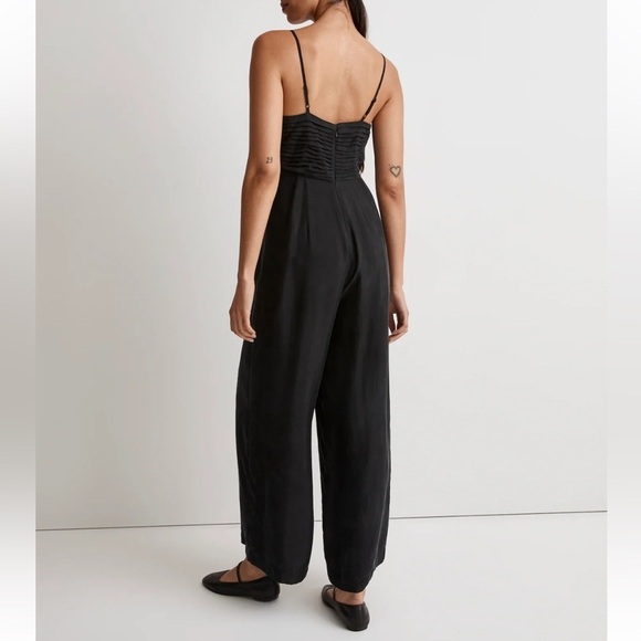Madewell Ruched Crop Straight-Leg Jumpsuit in True Black size 12 NWT NO119 - Picture 4 of 13